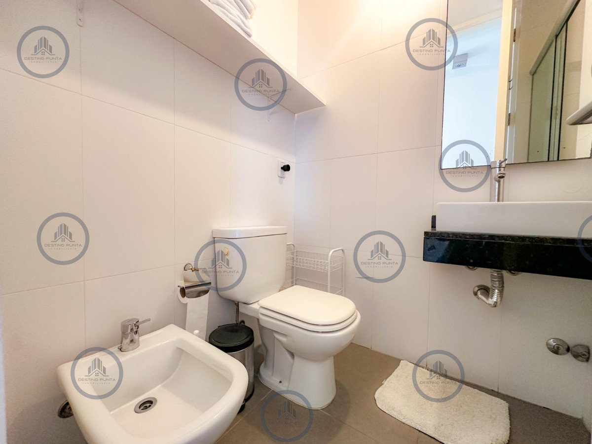 Apartamento ID.2433 - Penthouse Duplex en venta, con parrillero y vista al mar en Manantiales