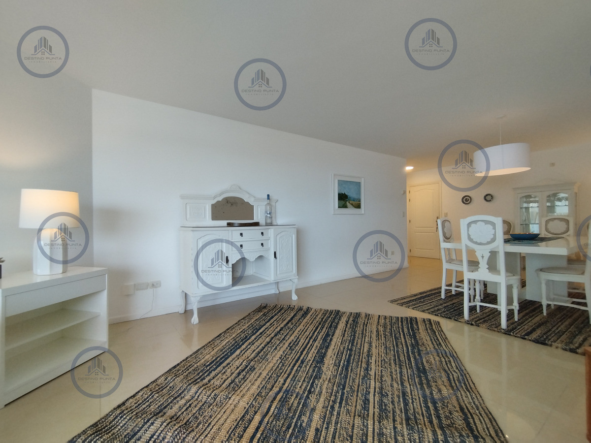 Apartamento ID.1080 - Excelente Apartamento de 3 Dormitorios en Playa Brava, Punta del Este