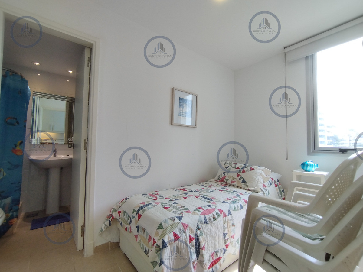 Apartamento ID.1080 - Excelente Apartamento de 3 Dormitorios en Playa Brava, Punta del Este