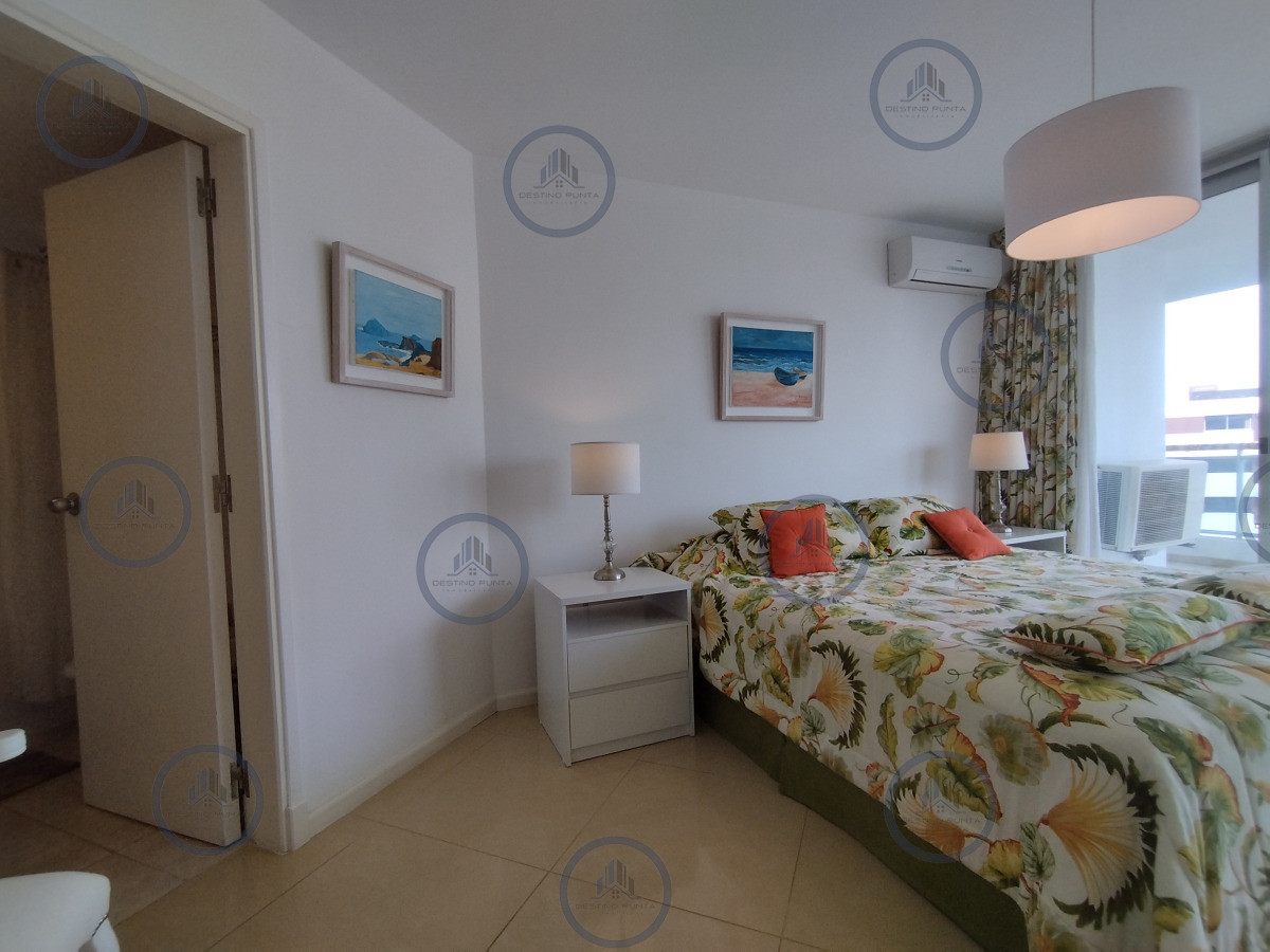 Apartamento ID.1080 - Excelente Apartamento de 3 Dormitorios en Playa Brava, Punta del Este