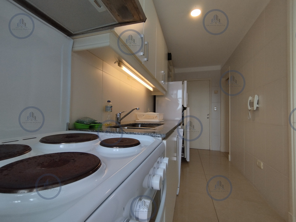 Apartamento ID.1080 - Excelente Apartamento de 3 Dormitorios en Playa Brava, Punta del Este