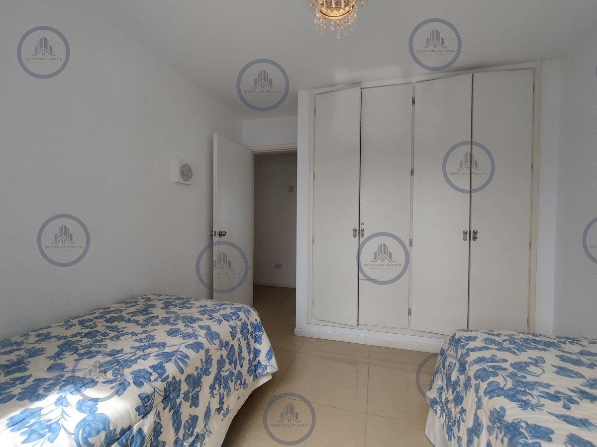 Apartamento ID.1080 - Excelente Apartamento de 3 Dormitorios en Playa Brava, Punta del Este