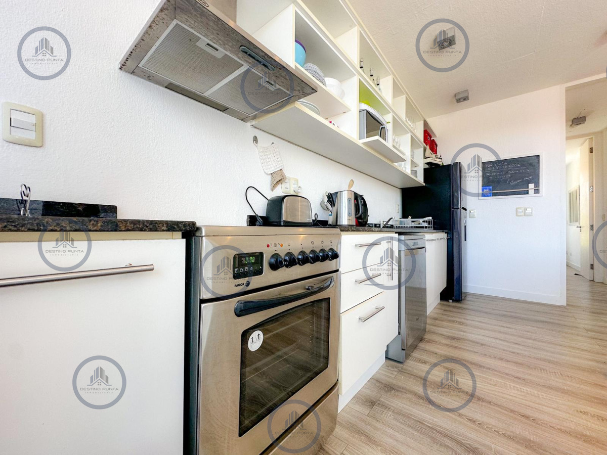 Apartamento ID.2433 - Penthouse Duplex en venta, con parrillero y vista al mar en Manantiales
