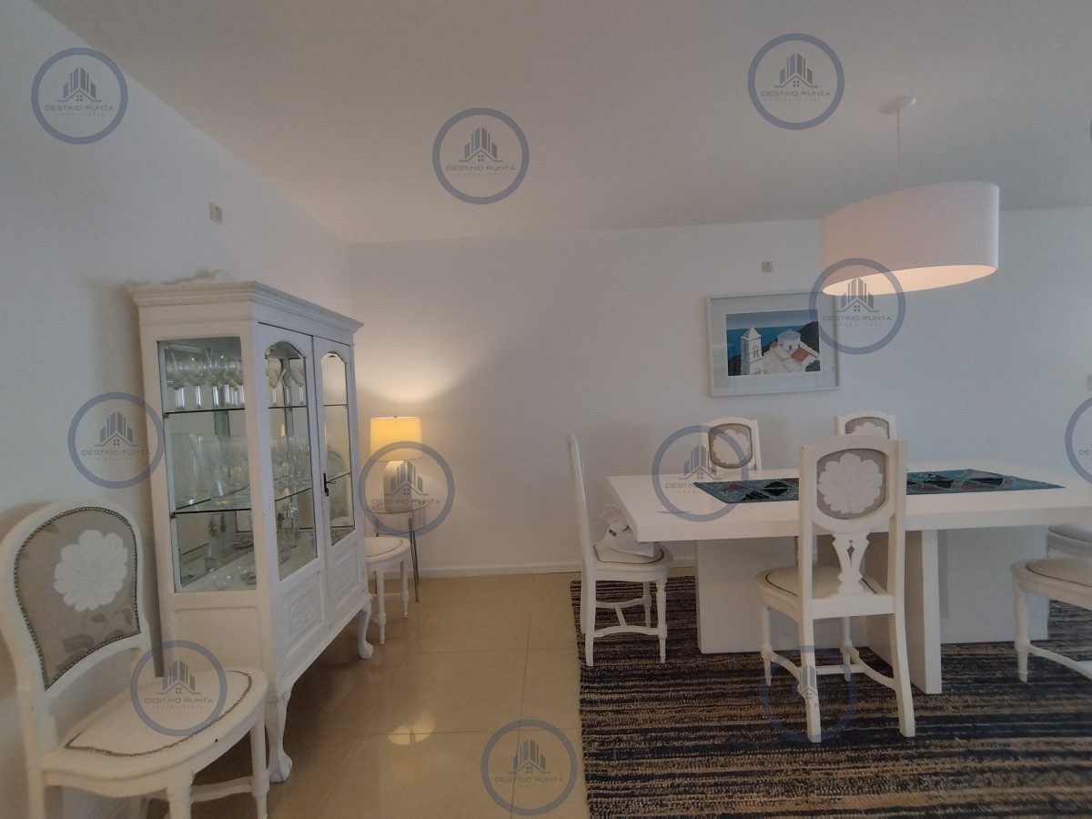 Apartamento ID.1080 - Excelente Apartamento de 3 Dormitorios en Playa Brava, Punta del Este
