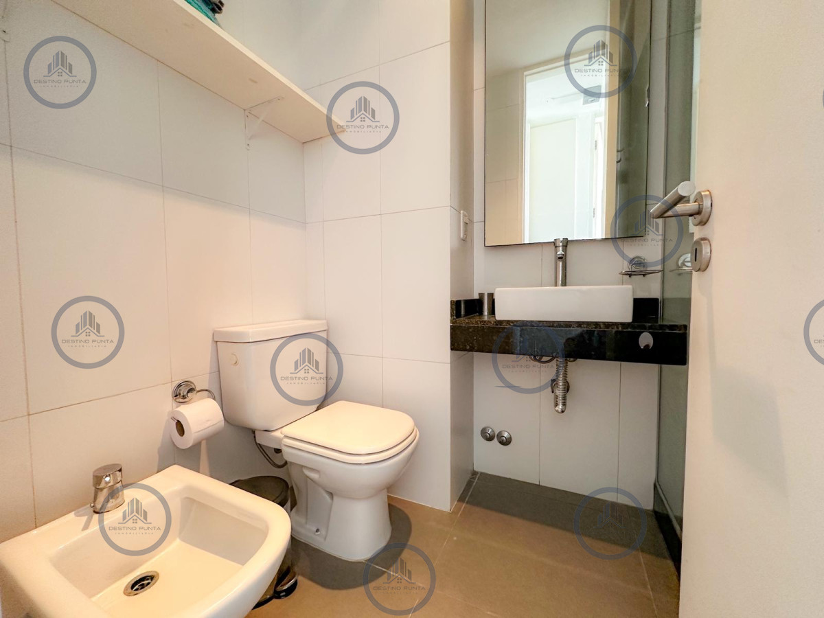Apartamento ID.2433 - Penthouse Duplex en venta, con parrillero y vista al mar en Manantiales