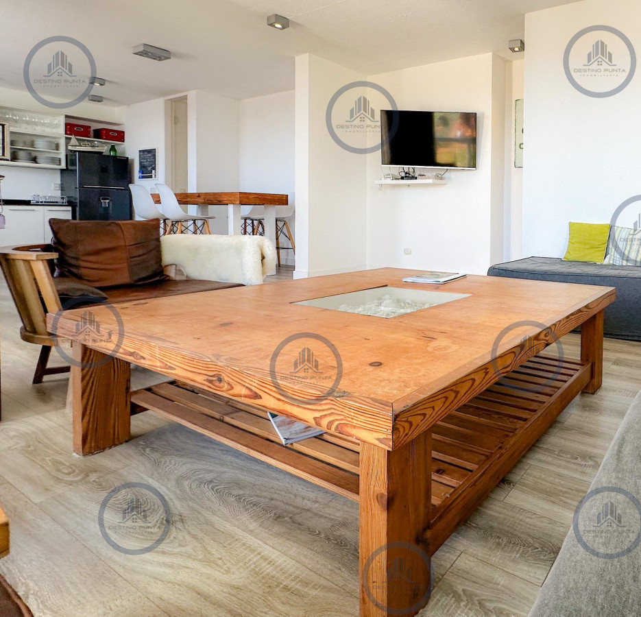 Apartamento ID.2433 - Penthouse Duplex en venta, con parrillero y vista al mar en Manantiales