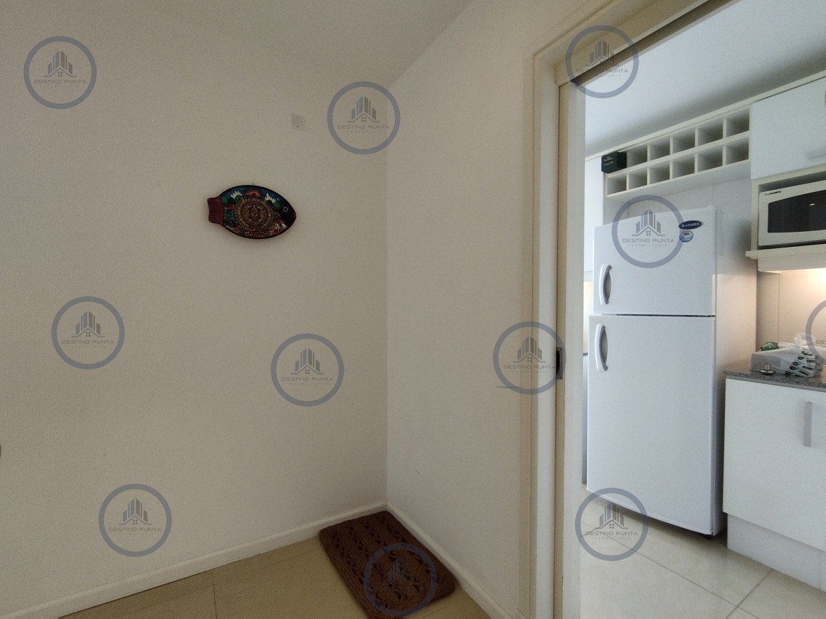 Apartamento ID.1080 - Excelente Apartamento de 3 Dormitorios en Playa Brava, Punta del Este