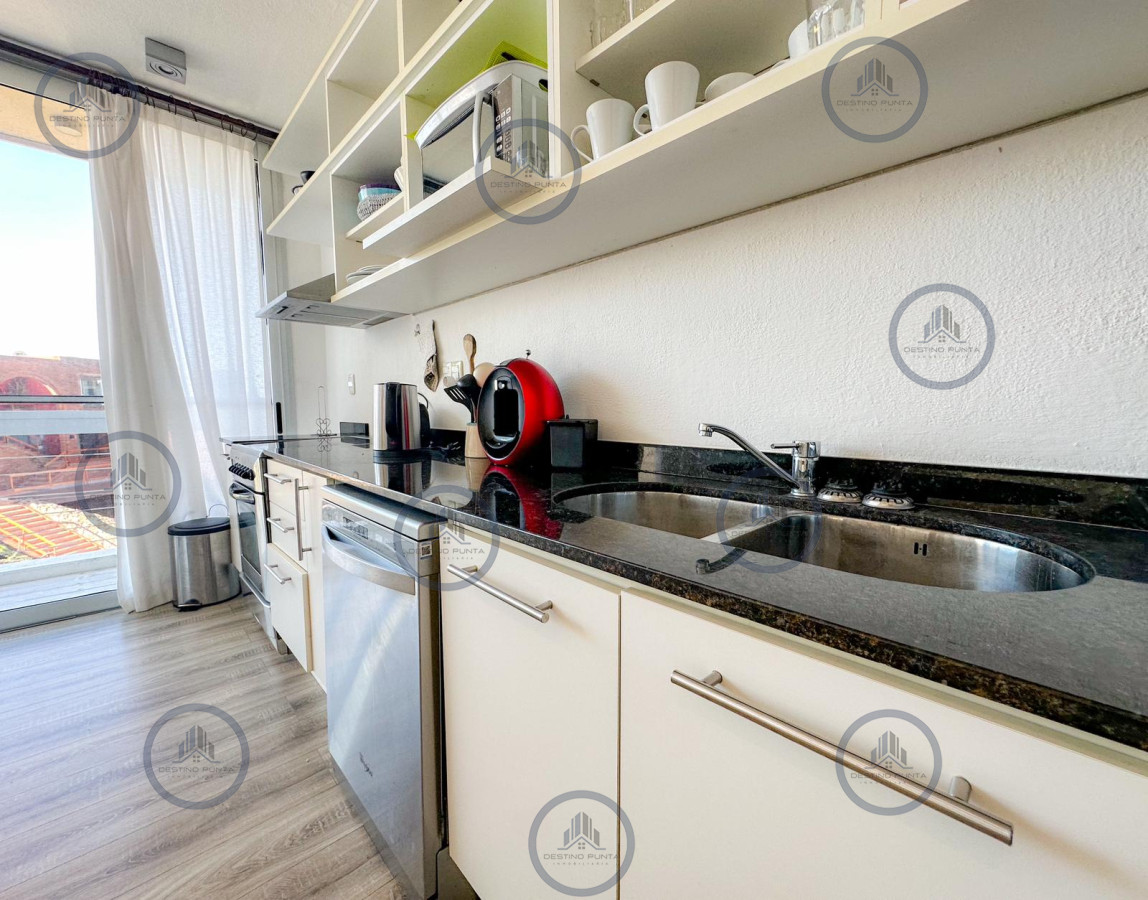 Apartamento ID.2433 - Penthouse Duplex en venta, con parrillero y vista al mar en Manantiales