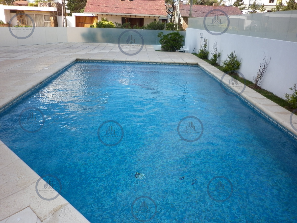 Apartamento ID.1080 - Excelente Apartamento de 3 Dormitorios en Playa Brava, Punta del Este