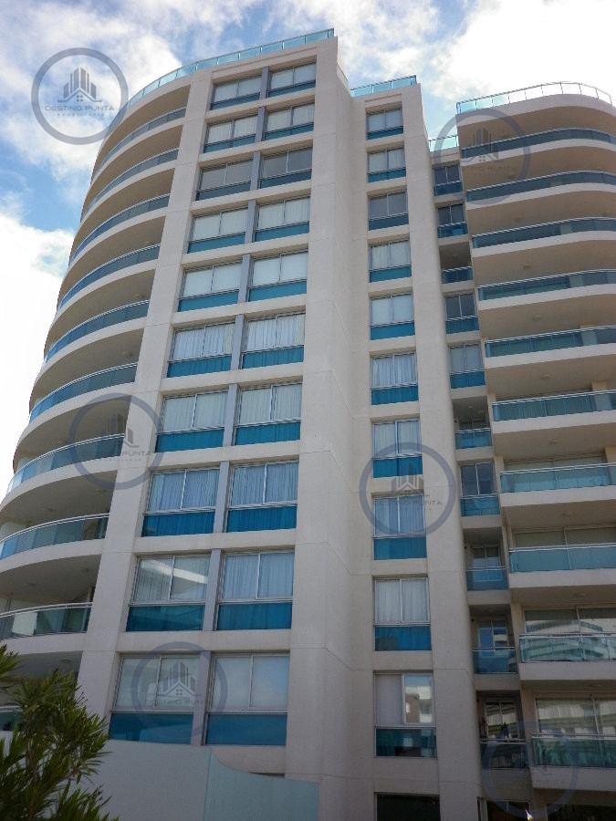 Apartamento ID.1080 - Excelente Apartamento de 3 Dormitorios en Playa Brava, Punta del Este