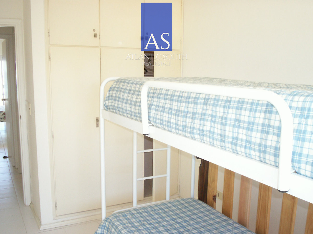 Apartamento ID.3144 - Apartamento de 3 dormitorios con vista al mar Playa Mansa Punta del Este