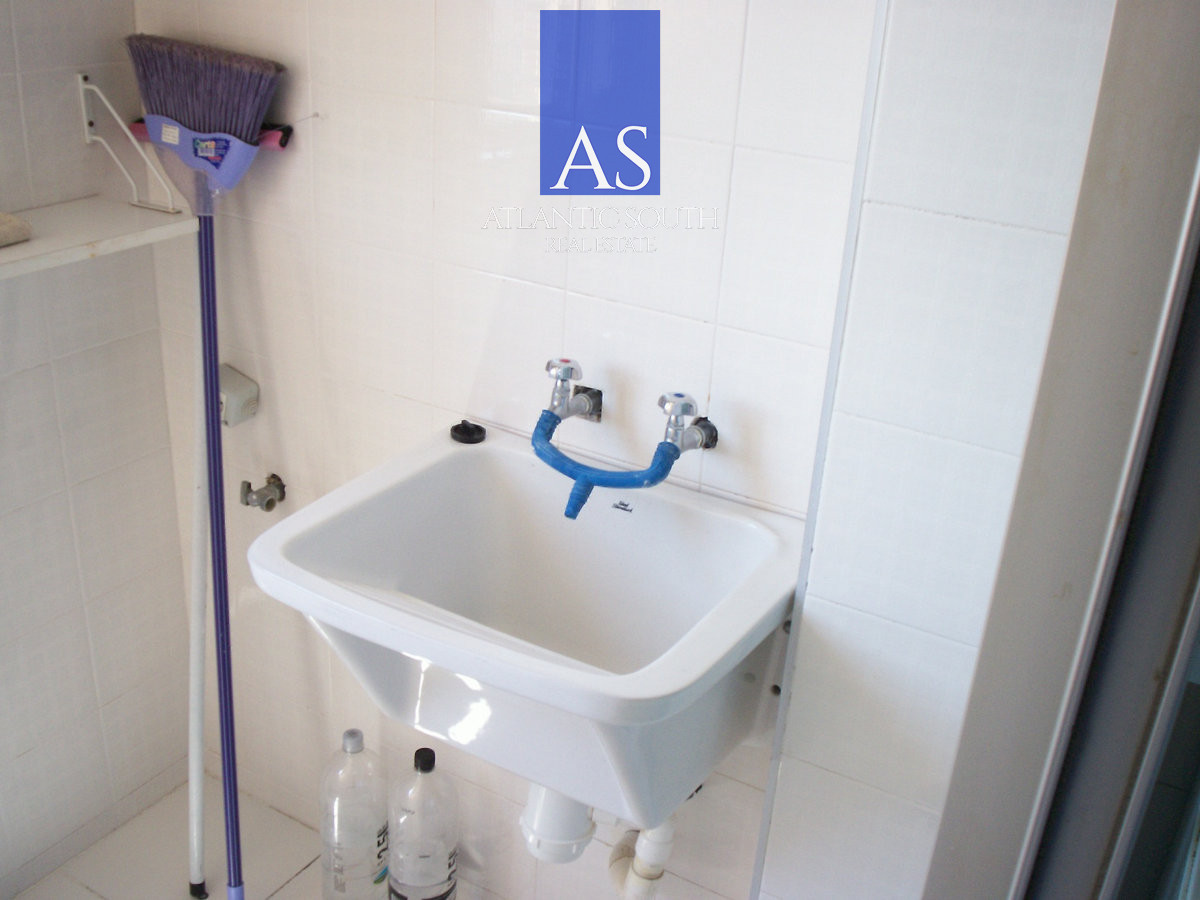 Apartamento ID.3144 - Apartamento de 3 dormitorios con vista al mar Playa Mansa Punta del Este