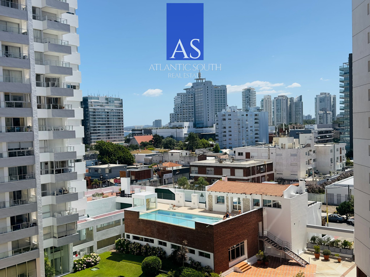 Apartamento ID.3390 - Apartamento de 2 dormitorios, reciclado, en venta, en Punta del Este