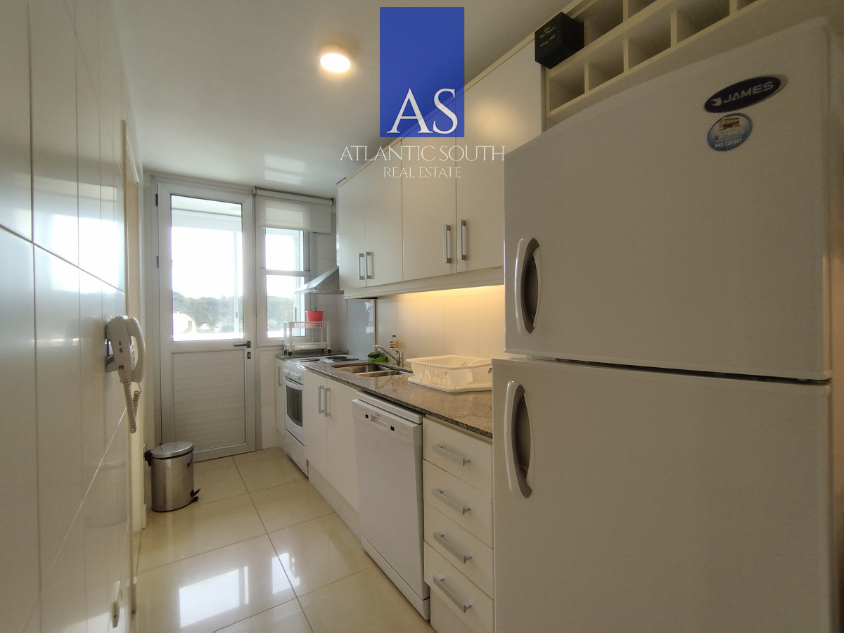 Apartamento ID.3109 - Apartamento moderno de 3 dormitorios cerca del mar Playa Mansa Punta del Este