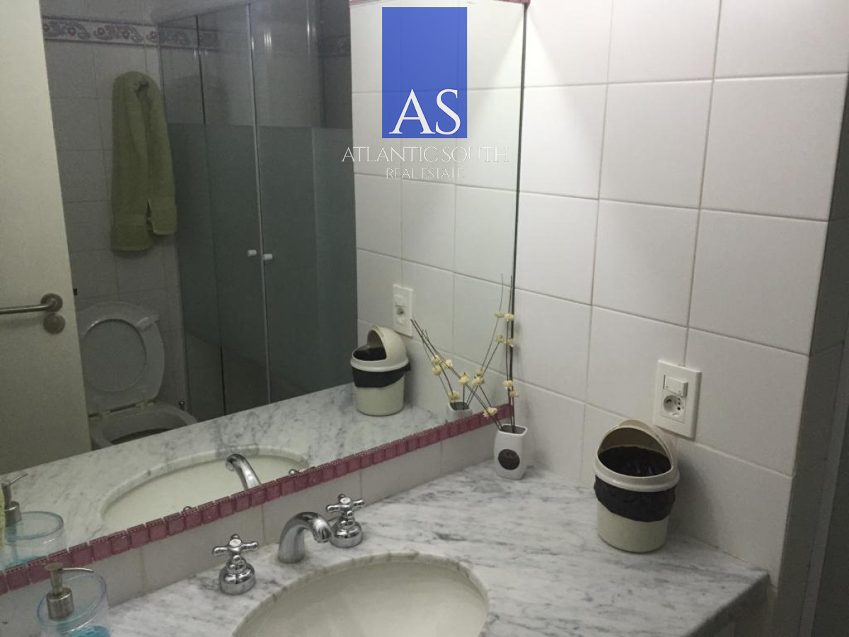 Apartamento ID.3108 - Apartamento 2 dormitorios en venta en Playa MAnsa frente al mar Punta del Este