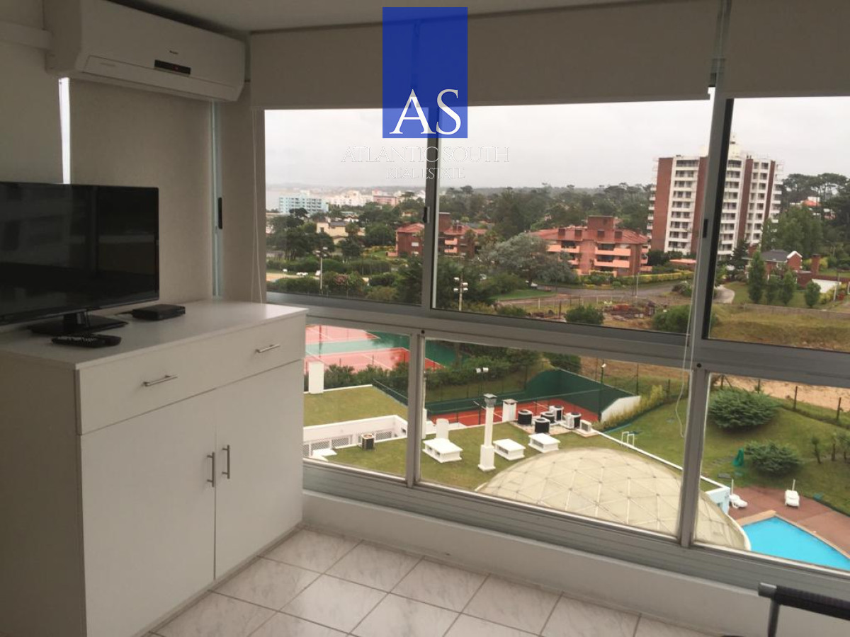 Apartamento ID.3108 - Apartamento 2 dormitorios en venta en Playa MAnsa frente al mar Punta del Este
