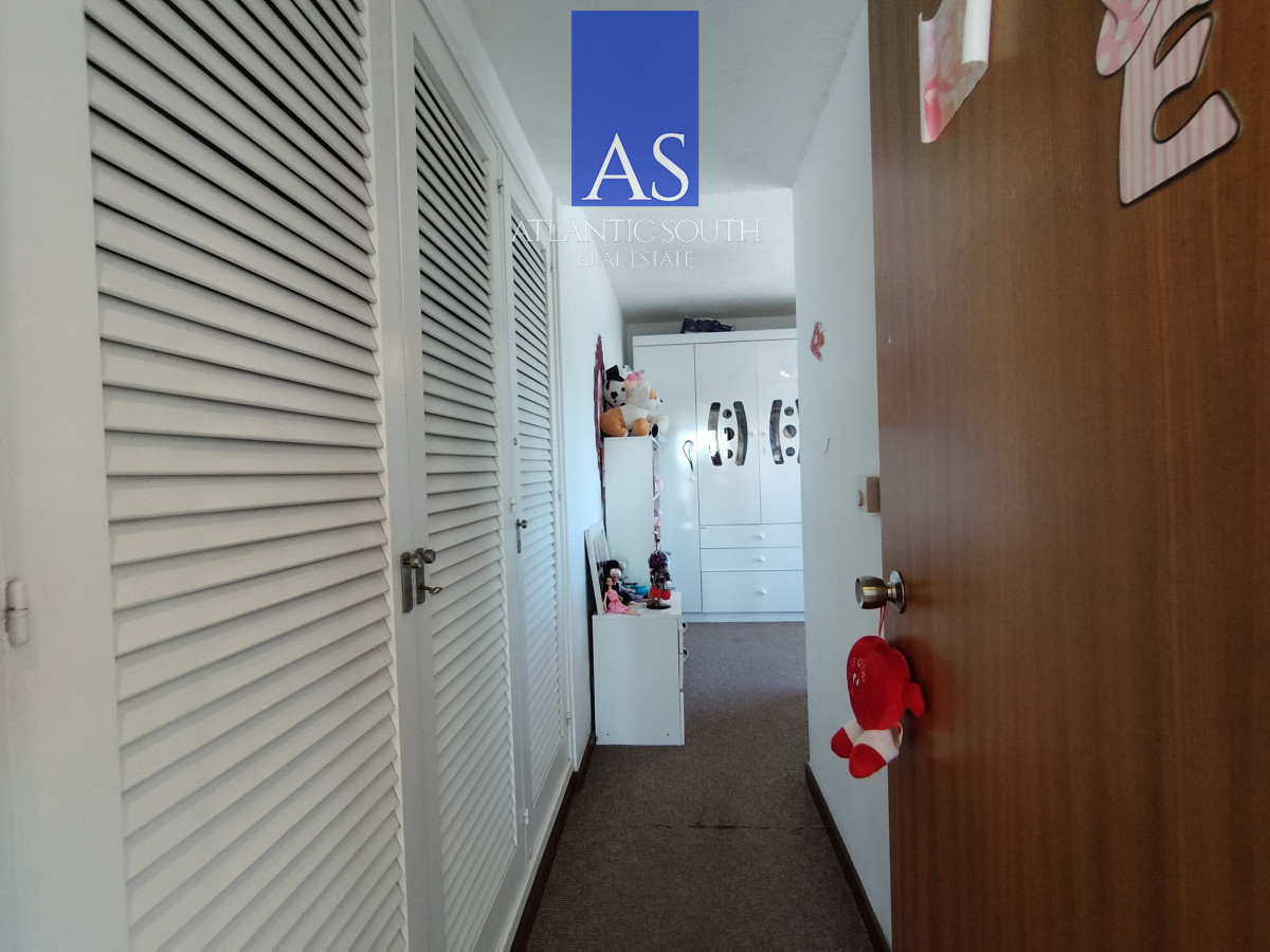 Apartamento ID.4074 - Apartamento de 3 dormitorios y dependencia zona shopping Punta del Este