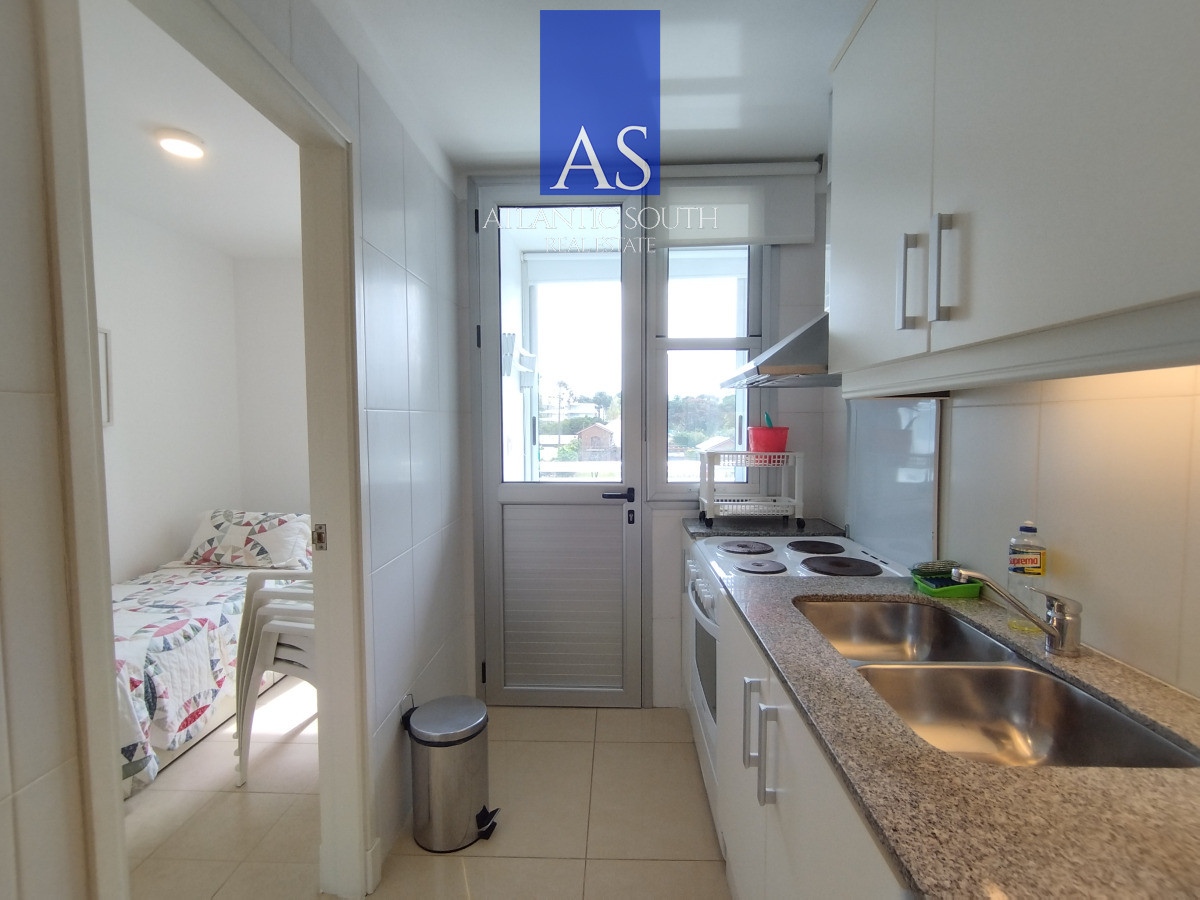 Apartamento ID.3109 - Apartamento moderno de 3 dormitorios cerca del mar Playa Mansa Punta del Este