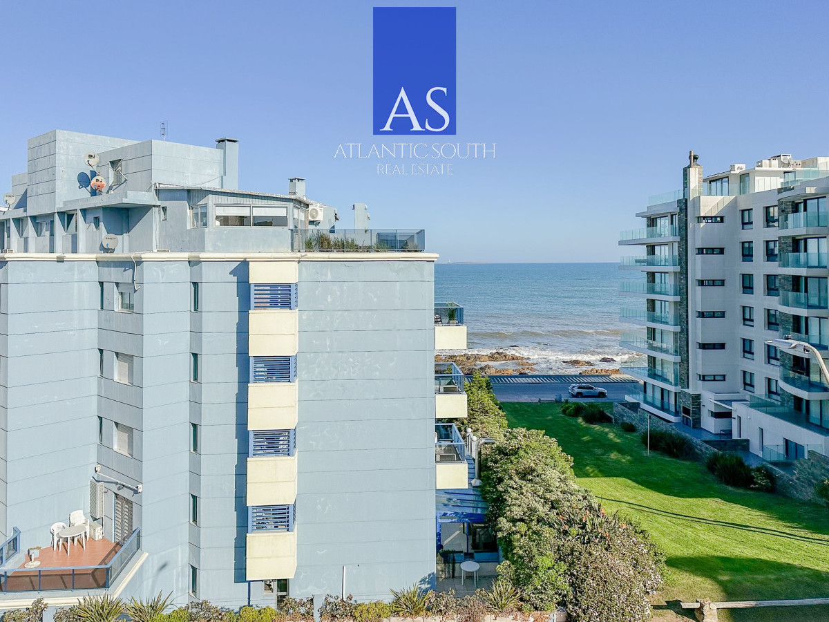 Apartamento ID.4020 - Penthouse en venta en Peninsula, 3 dormitorios, 3 baños, garaje