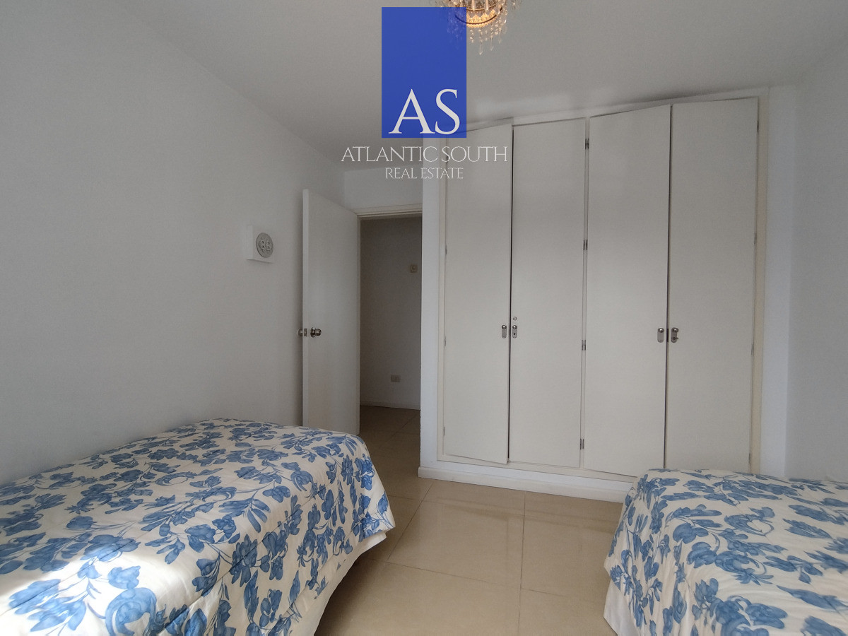 Apartamento ID.3109 - Apartamento moderno de 3 dormitorios cerca del mar Playa Mansa Punta del Este