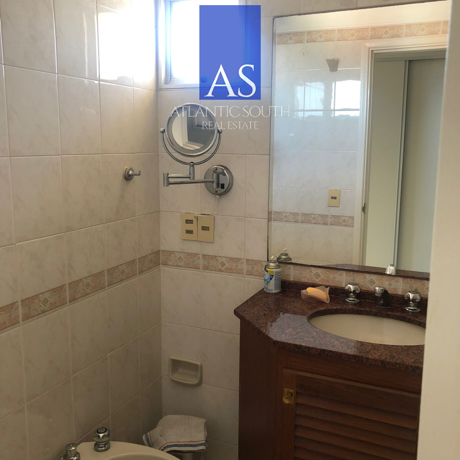 Apartamento ID.3022 - Venta de apartamento de 3 dormitorios en Punta del Este