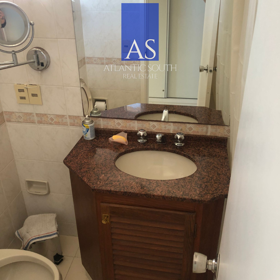Apartamento ID.3022 - Venta de apartamento de 3 dormitorios en Punta del Este
