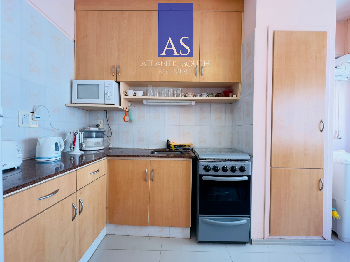 Apartamento ID.3390 - Apartamento de 2 dormitorios, reciclado, en venta, en Punta del Este