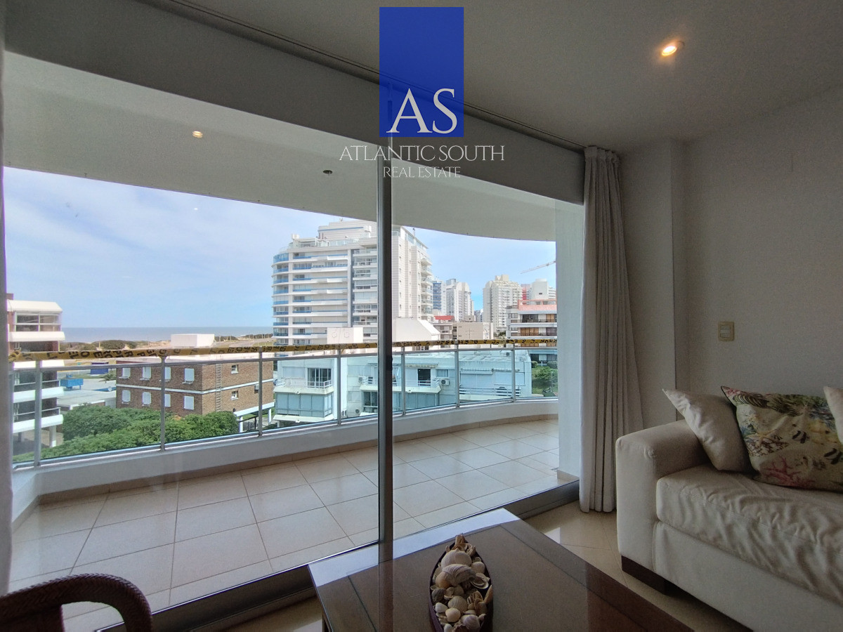 Apartamento ID.3109 - Apartamento moderno de 3 dormitorios cerca del mar Playa Mansa Punta del Este