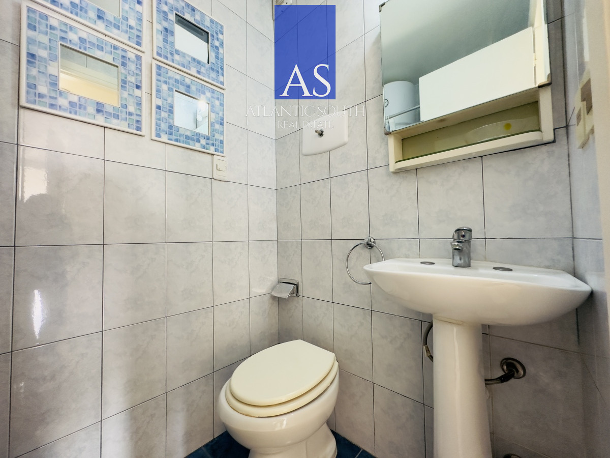 Apartamento ID.4104 - Apartamento en venta 2 dormitorios con vista y espacios amplios en Península Punta del Este