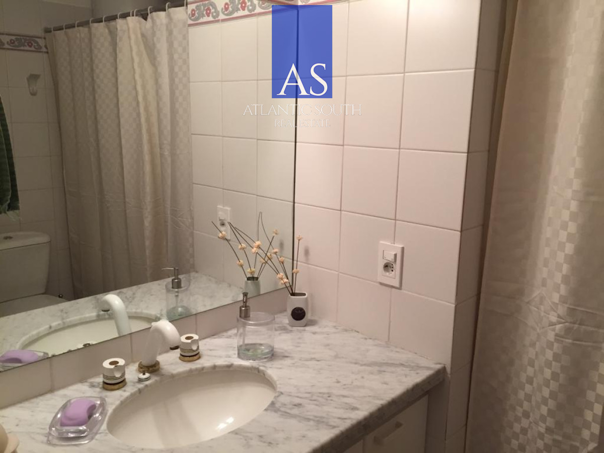 Apartamento ID.3108 - Apartamento 2 dormitorios en venta en Playa MAnsa frente al mar Punta del Este