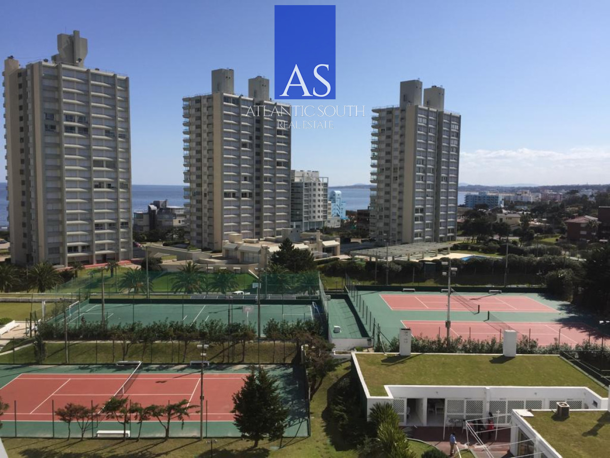 Apartamento ID.3108 - Apartamento 2 dormitorios en venta en Playa MAnsa frente al mar Punta del Este