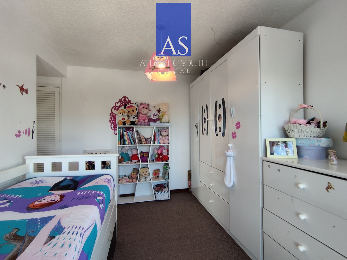 Apartamento ID.4074 - Apartamento de 3 dormitorios y dependencia zona shopping Punta del Este