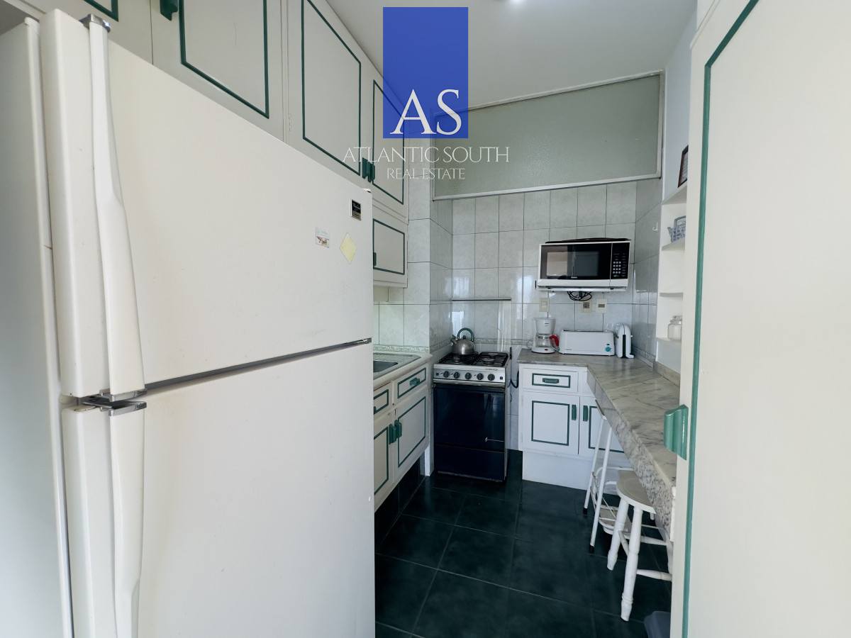 Apartamento ID.4104 - Apartamento en venta 2 dormitorios con vista y espacios amplios en Península Punta del Este
