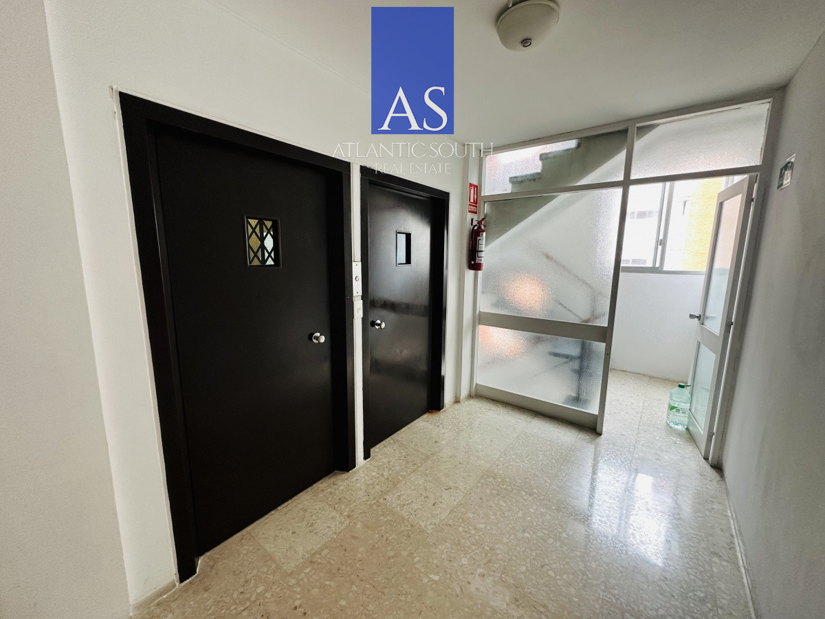 Apartamento ID.3390 - Apartamento de 2 dormitorios, reciclado, en venta, en Punta del Este