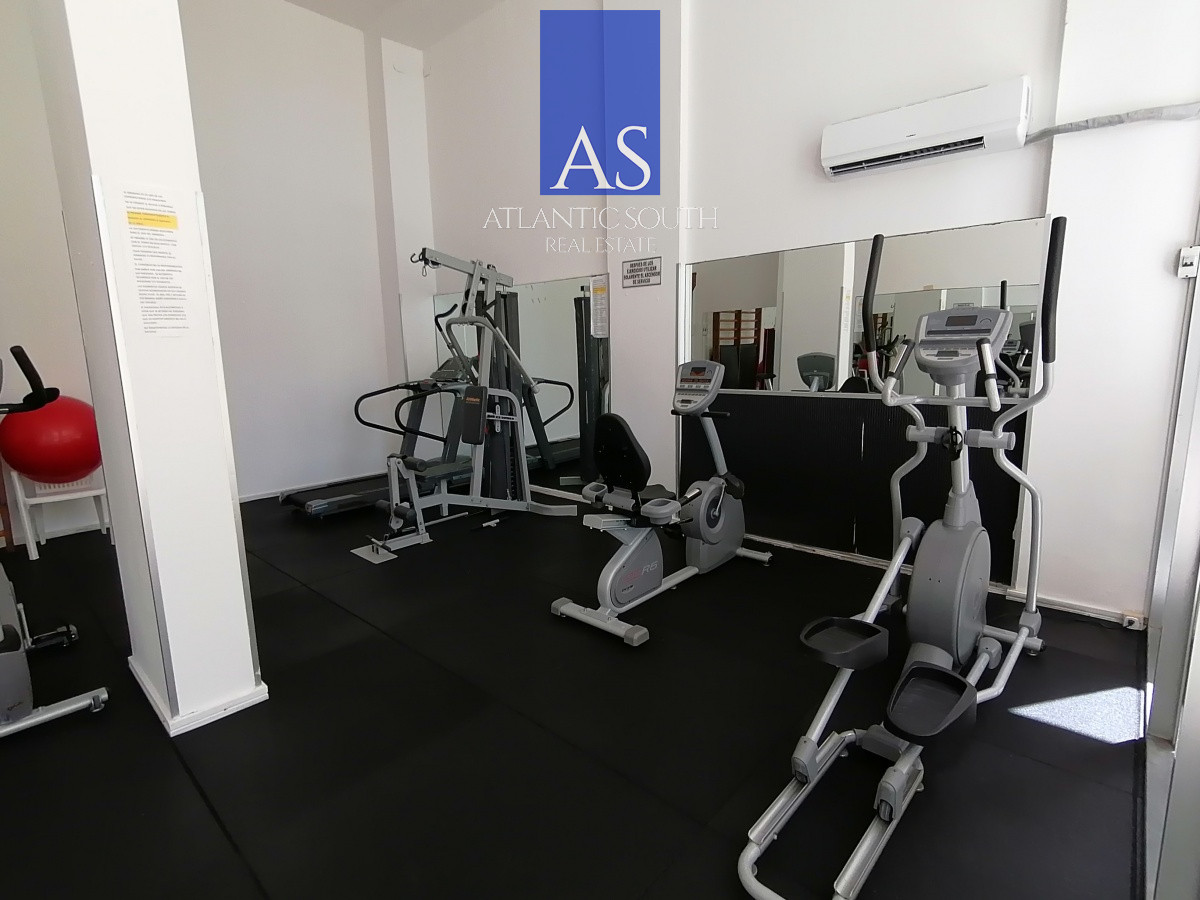Apartamento ID.3144 - Apartamento de 3 dormitorios con vista al mar Playa Mansa Punta del Este