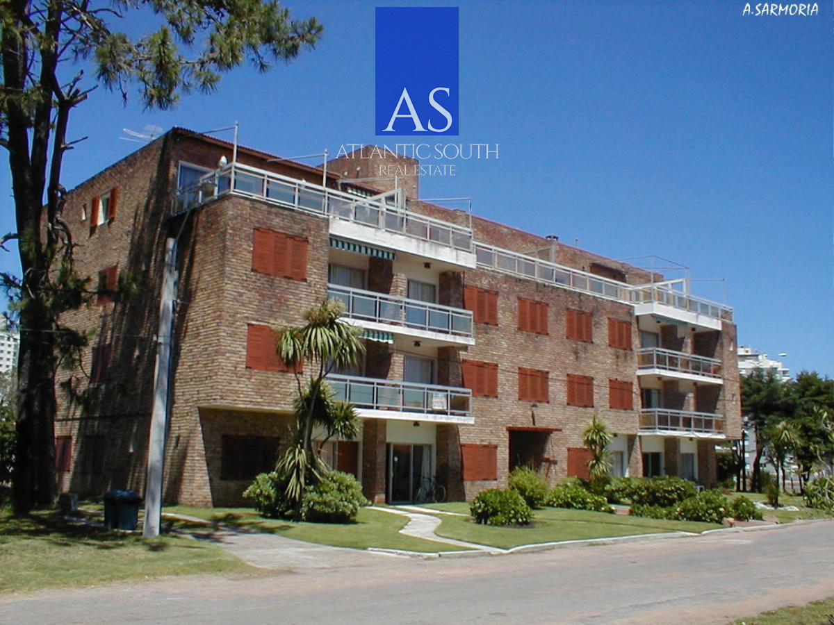 Apartamento ID.4785 - Apartamento 1 dormitorio terraza cochera bajos gastos Punta del Este