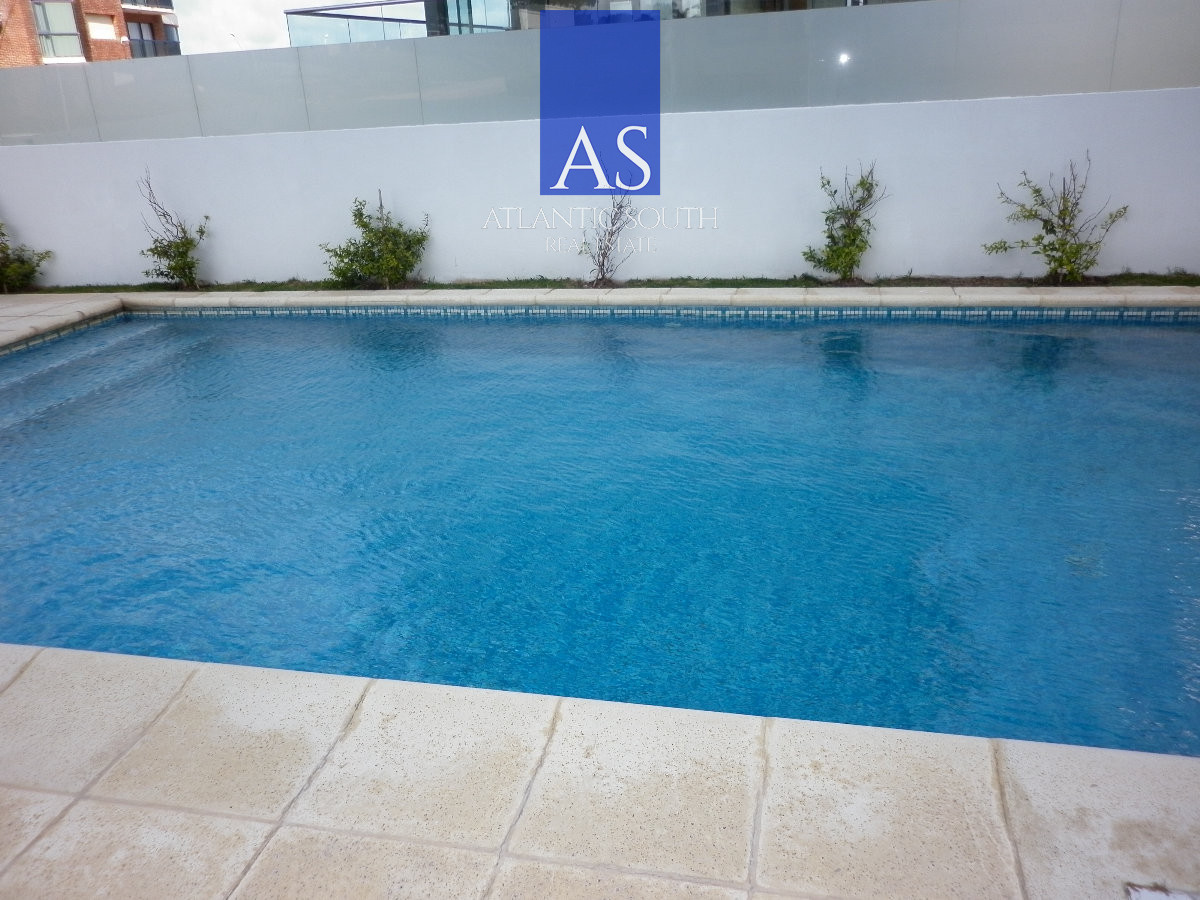 Apartamento ID.3109 - Apartamento moderno de 3 dormitorios cerca del mar Playa Mansa Punta del Este