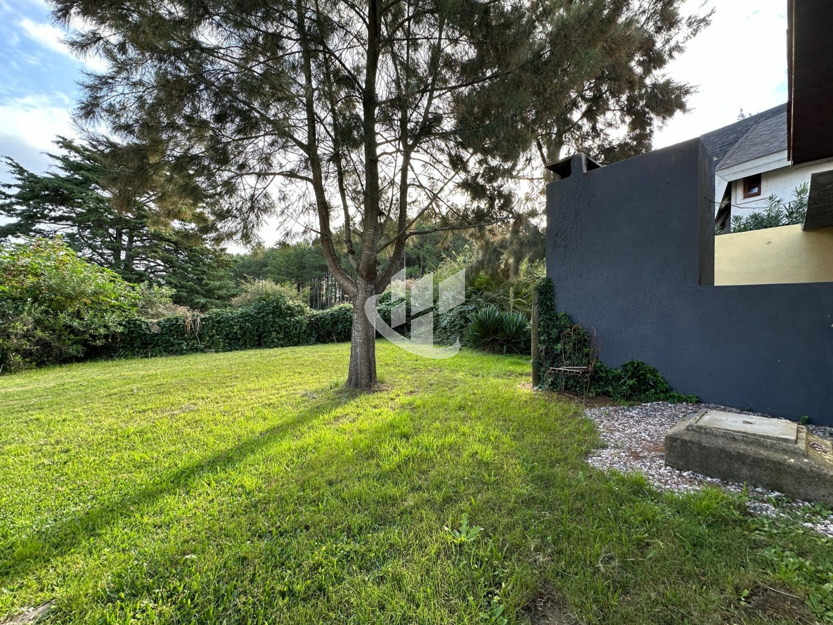 Casa ID.1167 - Casa en venta de 2 dormitorios en Punta del Este