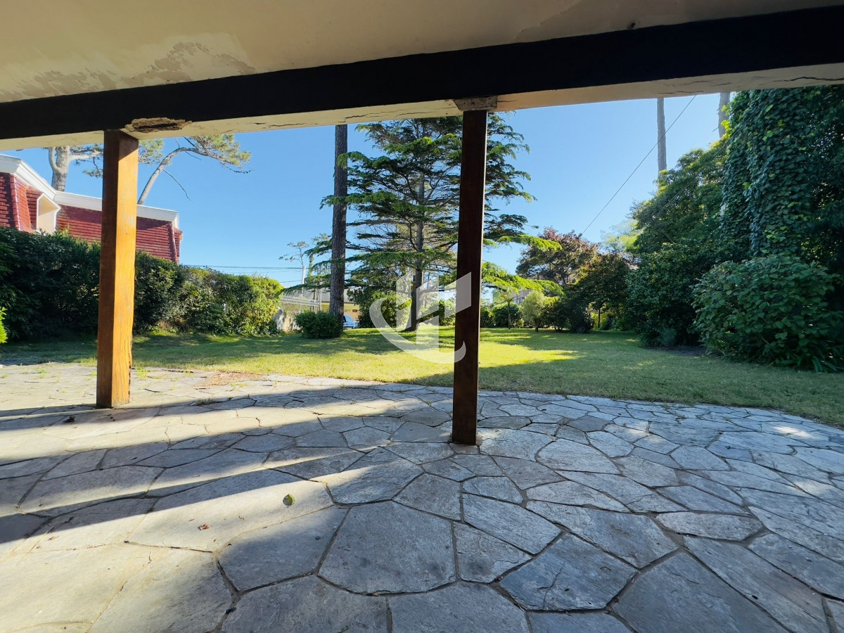 Casa ID.2876 - Alquiler de casa de 3 dormitorios en Punta del Este