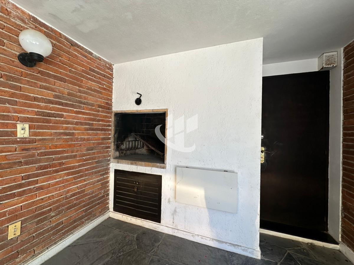 Casa ID.2882 - Alquiler de Temporada en Punta del este.