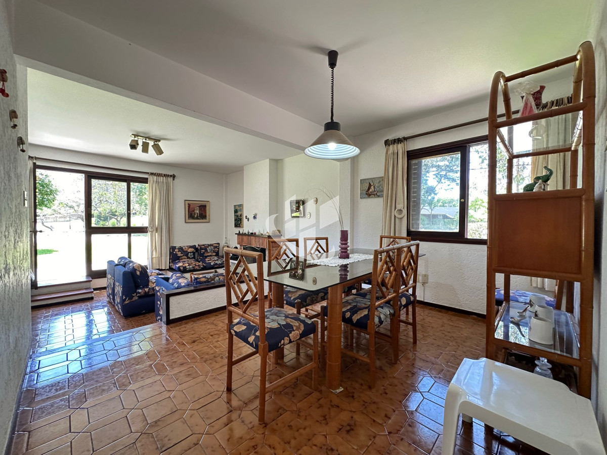 Casa ID.2882 - Alquiler de Temporada en Punta del este.