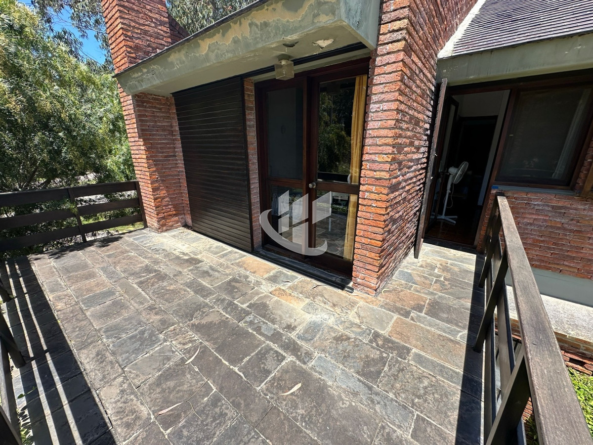 Casa ID.2882 - Alquiler de Temporada en Punta del este.