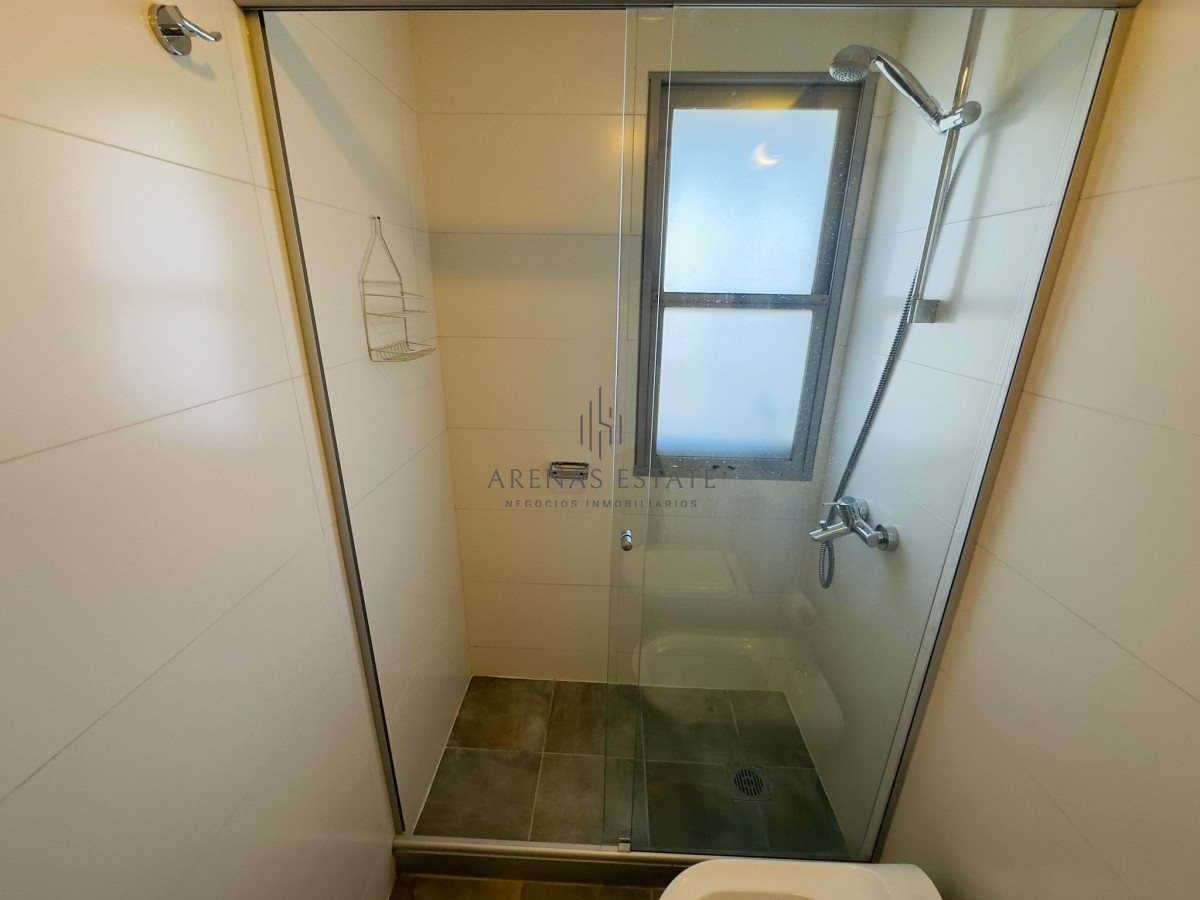 Apartamento ID.3553 - Alquiler y venta de apartamento de 2 dormitorios 2 baños con parrillero propio
