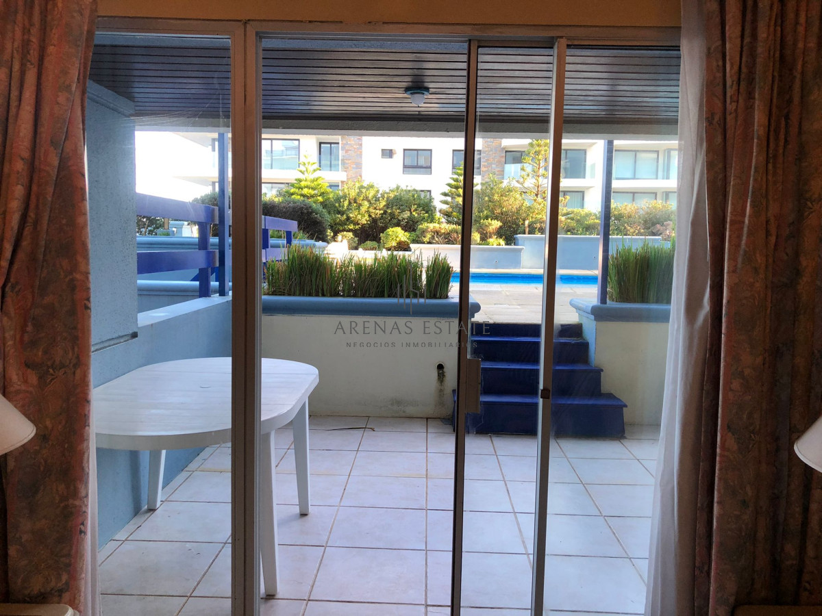 Apartamento ID.2456 - Apartamento de 3 dormitorios en venta en Punta del Este 