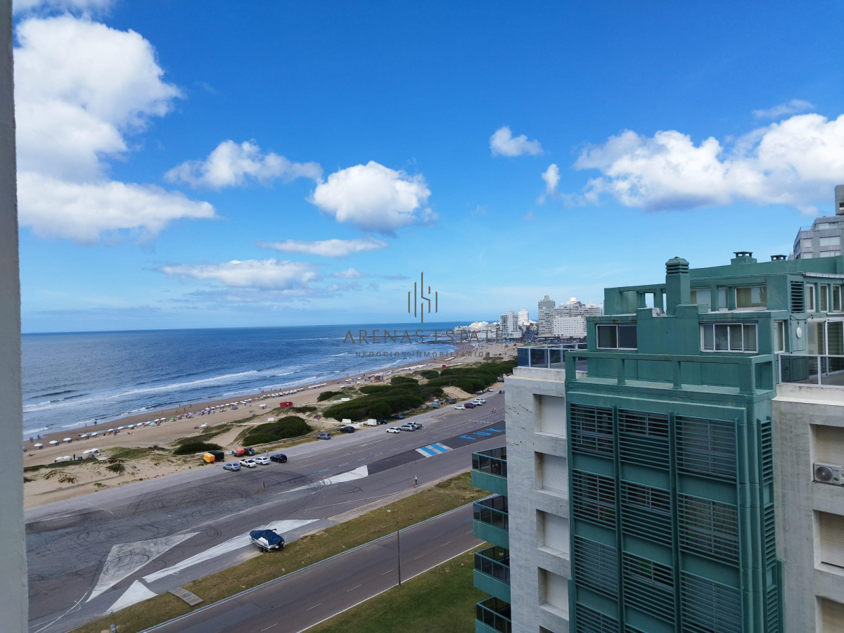 Apartamento ID.3147 - venta de apartamento sobre playa brava