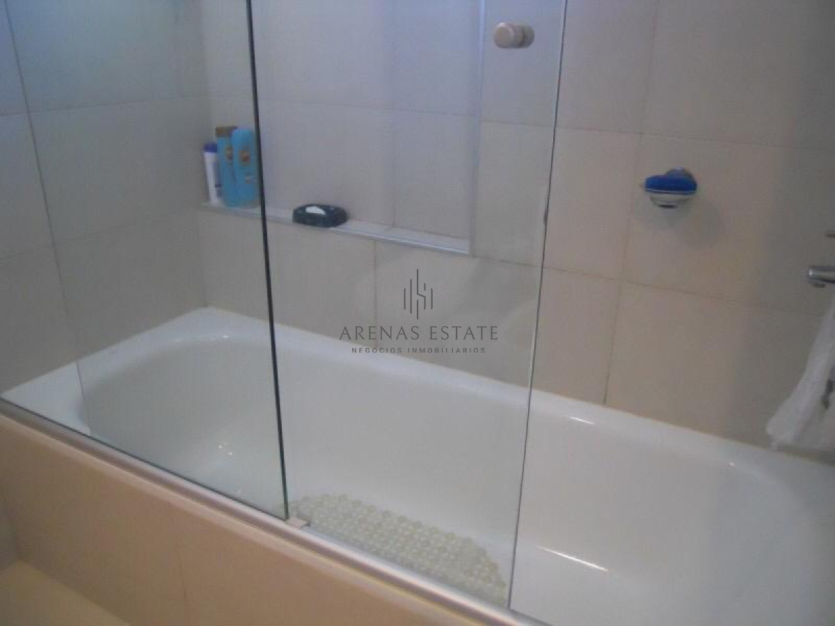 Apartamento ID.4412 -  Apartamento en venta de dos dorm en Playa Brava Punta del Este