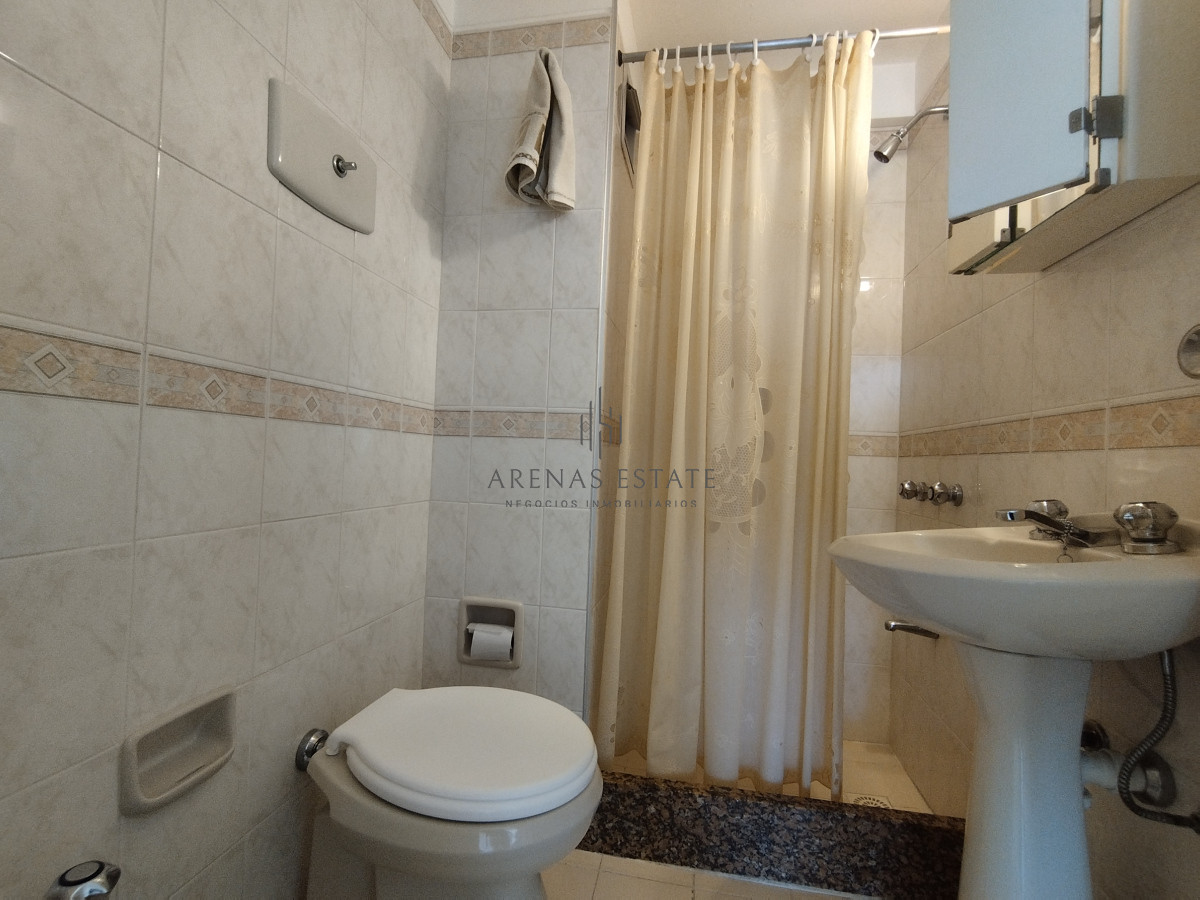 Apartamento ID.3161 - Apartamento de dos dorm. en venta en Punta del Este
