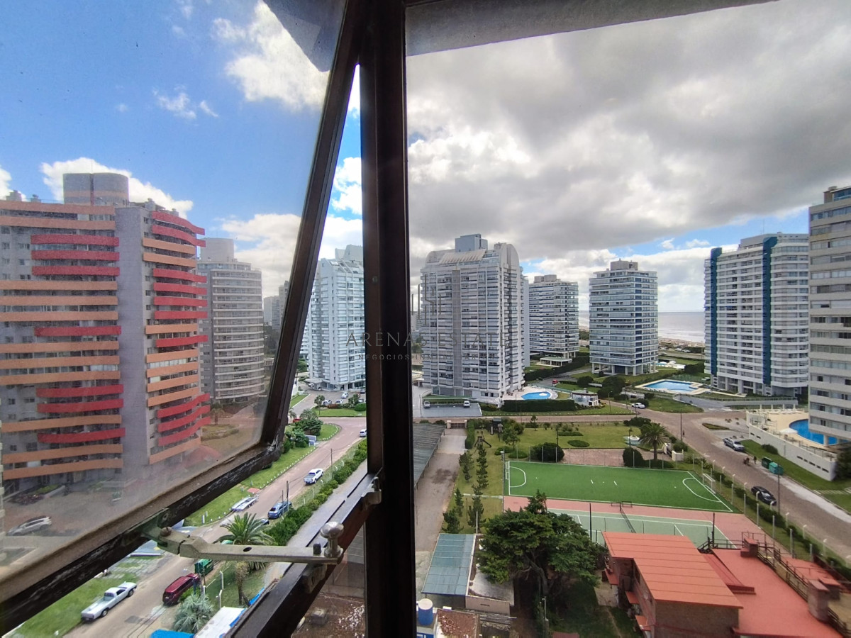 Apartamento ID.3147 - venta de apartamento sobre playa brava