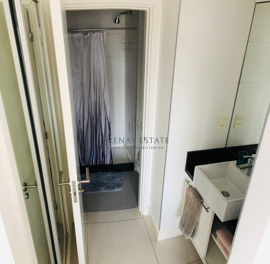 Apartamento ID.4250 - Apartamento en venta  de 2 dormitorios, 2 baños.