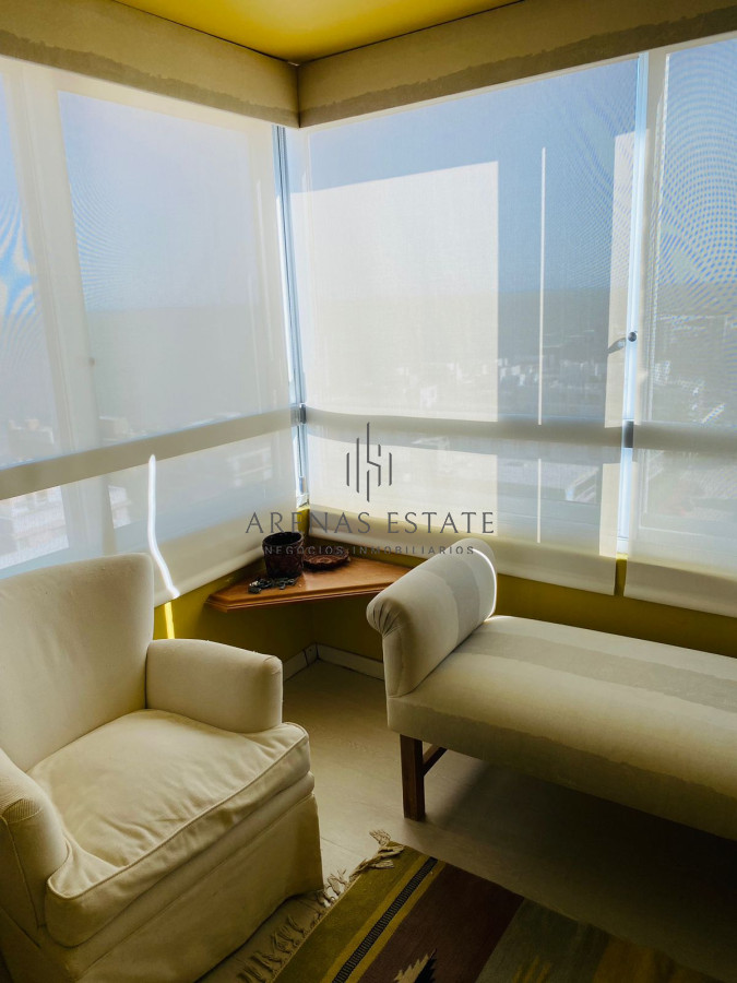 Apartamento ID.2338 - Apartamento en venta de 3 d y dep en Punta del Este